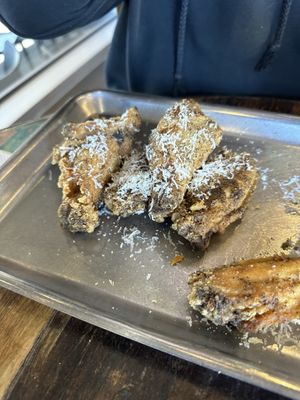 Restaurant Birdhouse Wingerie & Bar Dollard-des-Ormeaux by null