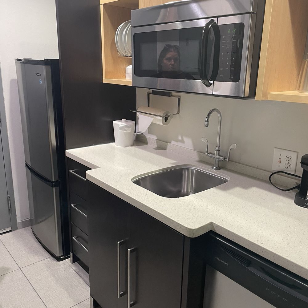 Home2 Suites by Hilton Florence, SC - Kitchen - Hotels Near Me - Florence, South Carolina Home2 Suites by Hilton Florence, SC - Kitchen - Hotels Near Me - Florence, South Carolina