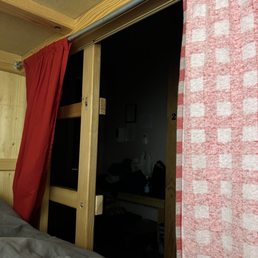 bunks bunks