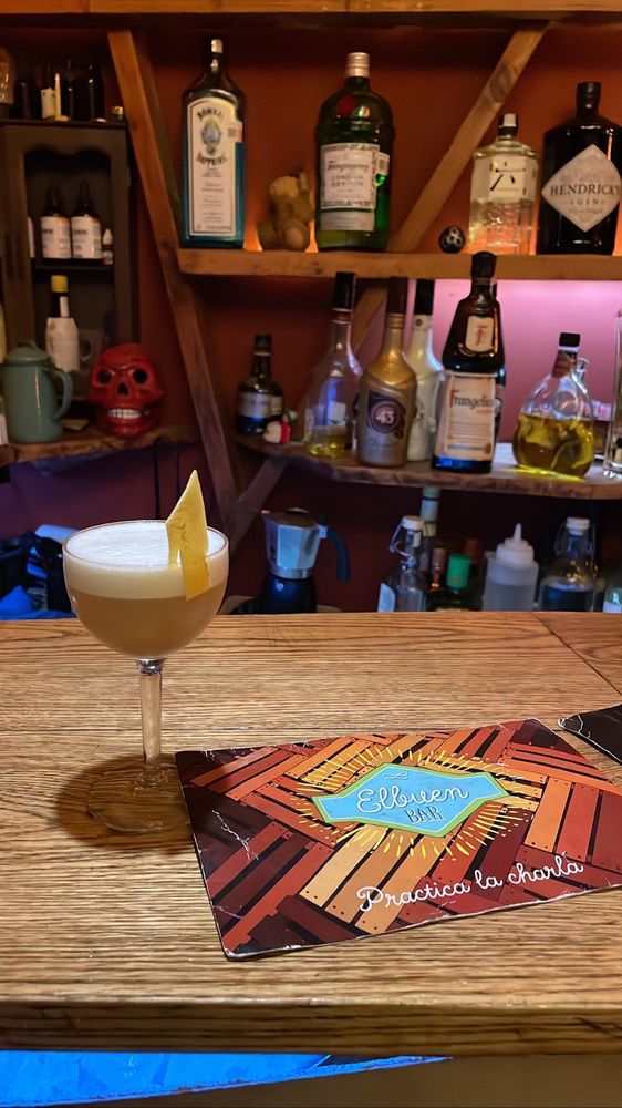 Elbuen Bar
