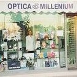 Optica Millenium - Frente est. renfe aravaca.