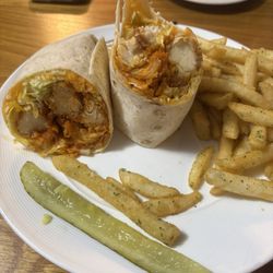 Mike's York Road Tavern - Buffalo chicken wrap