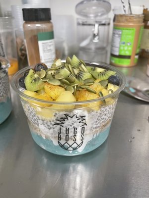 Jugo Boss by null