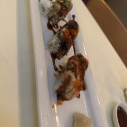 Bamboo - 17. Green Dragon Maki Sushi ()