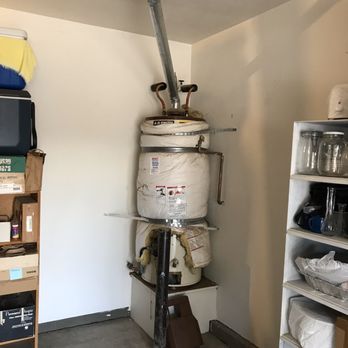 Stilwell Plumbing - Before - 24 year old water heater on its last legs. - Plumbing Near Me Stilwell Plumbing - Before - 24 year old water heater on its last legs. - Plumbing Near Me