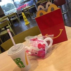 McDonald's - Aww..tea time
