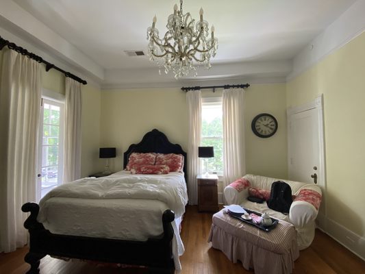 The Twelve Oaks Bed and Breakfast by null