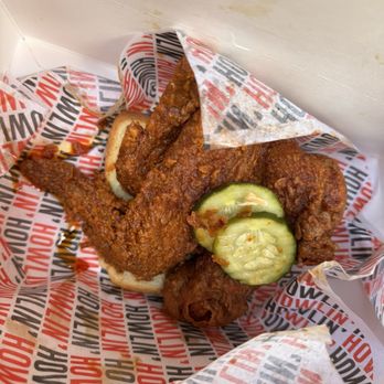 Howlin' Ray's - Wings on Wings on Wings - Southern Near Me - Los Angeles, California Howlin' Ray's - Wings on Wings on Wings - Southern Near Me - Los Angeles, California