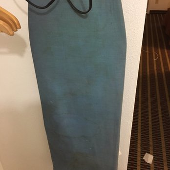 Motel 6 - Iron border has stands on it - Hotels Near Me - Saint Robert, Missouri