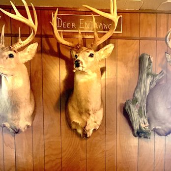 Dick's Pour House - Dinner guests - Burgers Near Me - Lake Leelanau, Michigan