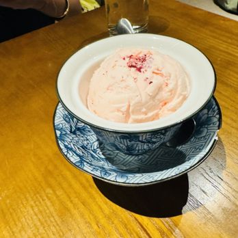 Lunar - Lychee and rose gelato - Chinese Near Me - New York, New York