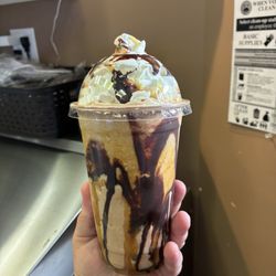 The Grind - Caramel & mocha frappe