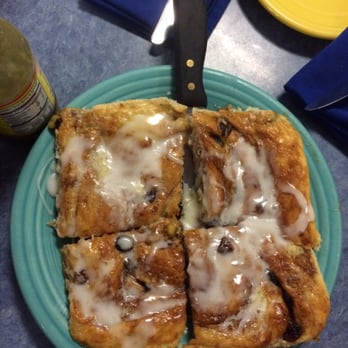 Granite Rock Grille - Cinnamon roll - Breakfast & Brunch Near Me - Rocklin, California