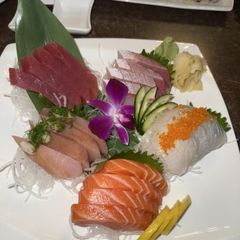 Mizu Sushi Bar & Grill - Sashimi Dinner (20 piece) - Sushi Bars Near Me - Mountain View, California Mizu Sushi Bar & Grill - Sashimi Dinner (20 piece) - Sushi Bars Near Me - Mountain View, California