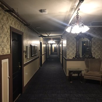 MarQueen Hotel - Creepy hallways - Hotels Near Me - Seattle, Washington MarQueen Hotel - Creepy hallways - Hotels Near Me - Seattle, Washington