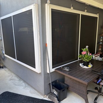 Pacific Screen Doors - Back windows - Windows Installation Near Me - Huntington Beach, California Pacific Screen Doors - Back windows - Windows Installation Near Me - Huntington Beach, California