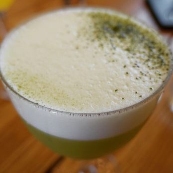 Perles et Paddock - Cocktail - Cocktail Bars Near Me - Montreal, Quebec