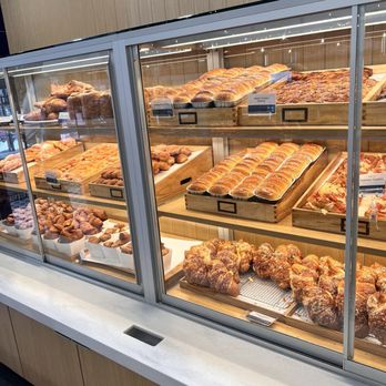 Paris Baguette - Croissants & breads - Bakeries Near Me - Phoenix, Arizona