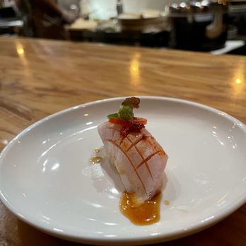 Kin Nori Bar - Hamachi toro, garlic chili oil, fresh grated wasabi, red shiso - Sushi Bars Near Me - Denver, Colorado