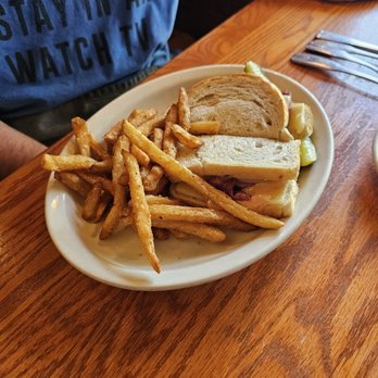 Old Mill Restaurant - Reuben sandwich - American Near Me - Pigeon Forge, Tennessee