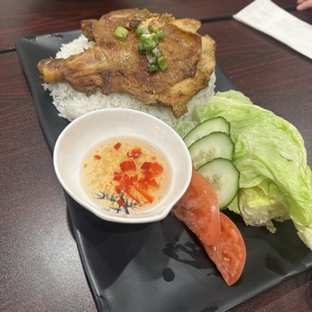 Oriental Gourmet - R2. Lemongrass Curry Grilled Chicken(Mildly Spicy) - Chinese Near Me - Quincy, Massachusetts