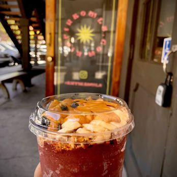 Rippin' Bowls - The Hippy! Very refreshing. Not too much. - Poke Near Me - Lake Arrowhead, California Rippin' Bowls - The Hippy! Very refreshing. Not too much. - Poke Near Me - Lake Arrowhead, California