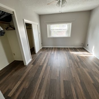 Direct Flooring - LVP Waterproof Flooring - Perfect for Rental Property! - Flooring Near Me - Chattanooga, Tennessee Direct Flooring - LVP Waterproof Flooring - Perfect for Rental Property! - Flooring Near Me - Chattanooga, Tennessee
