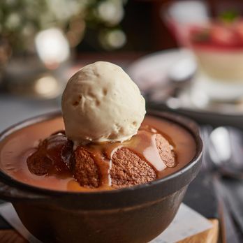 Blue Boar - British Near Me - London, XGL