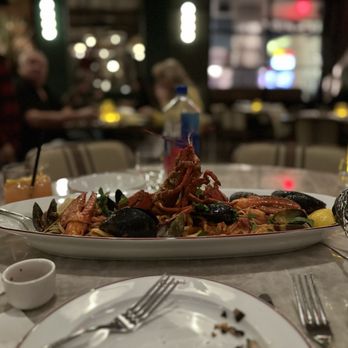 Luchini Italian Restaurant - Seafood Fra Diavolo - Italian Near Me - Las Vegas, Nevada