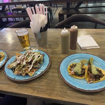 Teddy's Cocina - Street Taco, Jalapeno taco, Adriana's Nachos, beer - Tacos Near Me - Pasadena, California