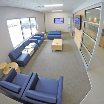Yemm Auto Group - Chevrolet Buick GMC customer lounge - Car Dealers Near Me - Galesburg, Illinois Yemm Auto Group - Chevrolet Buick GMC customer lounge - Car Dealers Near Me - Galesburg, Illinois
