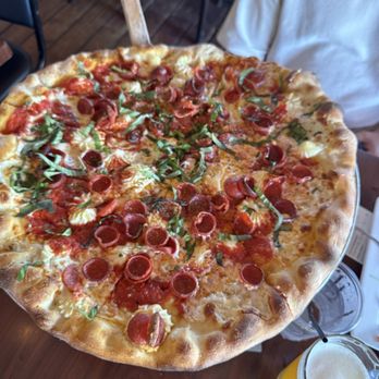 The Nona Slice House - The Honey Cup 18" - Pizza Near Me - Safety Harbor, Florida