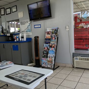 Oil & Auto + - Magazines and TV - Oil Change Stations Near Me - Euless, Texas