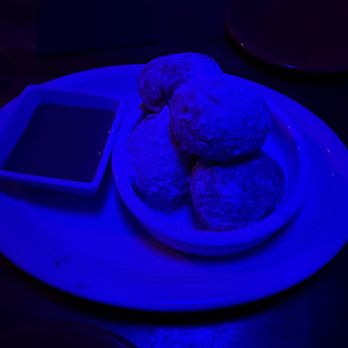 Nightcaps at Rosetta - Tiki Bars Near Me - Livermore, California Nightcaps at Rosetta - Tiki Bars Near Me - Livermore, California