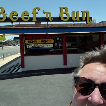 Beef 'n Bun - Beef 'n Bun restaurant. - Burgers Near Me - El Cajon, California Beef 'n Bun - Beef 'n Bun restaurant. - Burgers Near Me - El Cajon, California