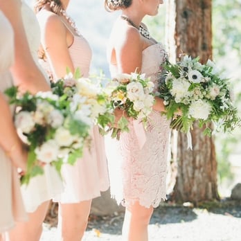 Blushing Florals designs by Yoli - Floral Designers Near Me Blushing Florals designs by Yoli - Floral Designers Near Me