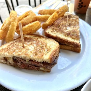 EAT - Patty Melt with onion rings - Breakfast & Brunch Near Me - North Hollywood, California