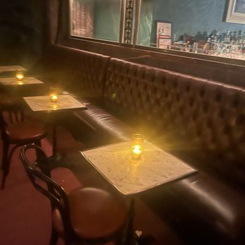 Conwell Hall - Setting area - Cafes Near Me - New York, New York
