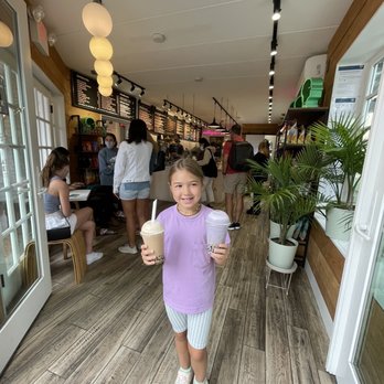 Mama Matcha Green Bar - Coffee & Tea Near Me - Provincetown, Massachusetts Mama Matcha Green Bar - Coffee & Tea Near Me - Provincetown, Massachusetts