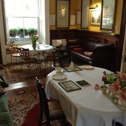 Laurel Villa Guest House - Dining room