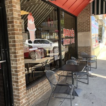 Dave's Bakery & Deli - outside of restaurant - Bakeries Near Me - Independence, Missouri