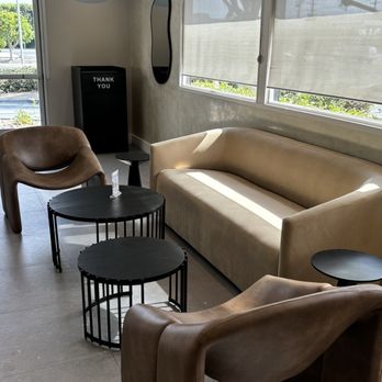 Da Vien Coffee - Inside seating - Desserts Near Me - Cypress, California Da Vien Coffee - Inside seating - Desserts Near Me - Cypress, California
