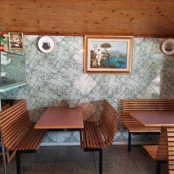 Virami's Pizza - Inside view - Pizza Near Me - Flemington, New Jersey Virami's Pizza - Inside view - Pizza Near Me - Flemington, New Jersey