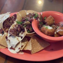 Hurricane Grill & Wings - Mac and cheese bits