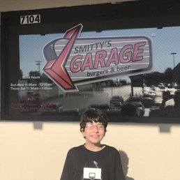 SMITTY’S GARAGE BURGERS & BEER - Updated January 2026 - 306 Photos ...