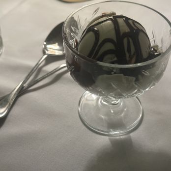 George's Little Rock - Vanilla Gelato... - Italian Near Me - Little Rock, Arkansas George's Little Rock - Vanilla Gelato... - Italian Near Me - Little Rock, Arkansas