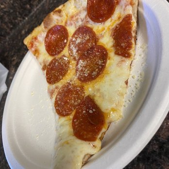 pocono pizza and eatery - Pepperoni Slice - Pizza Near Me - Albrightsville, Pennsylvania pocono pizza and eatery - Pepperoni Slice - Pizza Near Me - Albrightsville, Pennsylvania