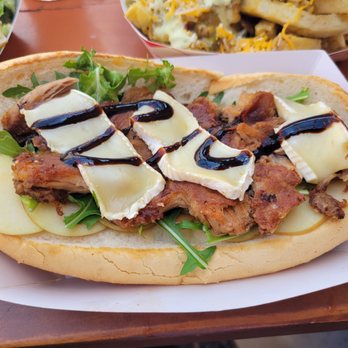 The G Wagon - Sweet Pig. Amazing! - Food Trucks Near Me - Denver, Colorado