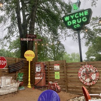 Doc’s Taco Shop - Outdoor decoration game on point! - Tacos Near Me - Kilgore, Texas Doc’s Taco Shop - Outdoor decoration game on point! - Tacos Near Me - Kilgore, Texas