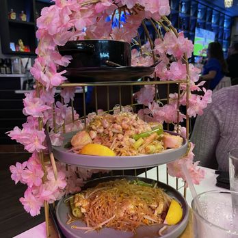 Linjee Thai - Curry, Seafood Pad Thai, Chicken Pad Thai - Thai Near Me - Alexandria, Virginia Linjee Thai - Curry, Seafood Pad Thai, Chicken Pad Thai - Thai Near Me - Alexandria, Virginia